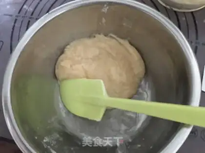 Make The egg yolk mooncake step 7