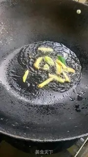 Make Scrambled pork step 5