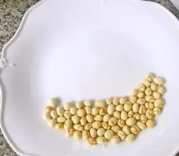 Make Starting creative breakfast step 1