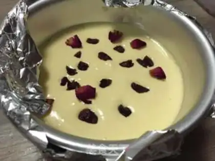 Make Cranberry rose cream cake step 6