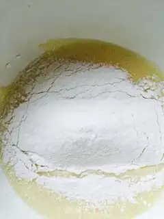 Make Zebra Zephyr cake step 2