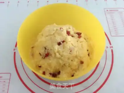 Make Coconut cranberry yellow mooncake step 11