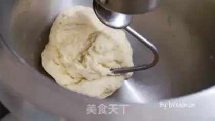 Make Roller bacon cheese bread step 3