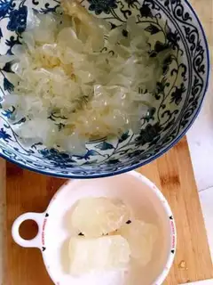 Make Purple potato silver ear soup step 0