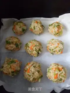 Make Riceball step 5