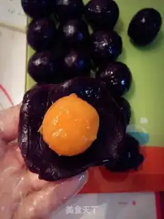 Make A wide-range egg soy saloon step 4