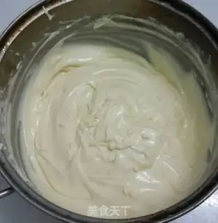 Make A heartless angel cake step 17