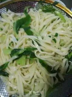 Make Hot noodles step 2