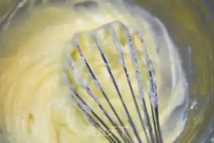 Make Caramel pumpkin cheesecake step 1