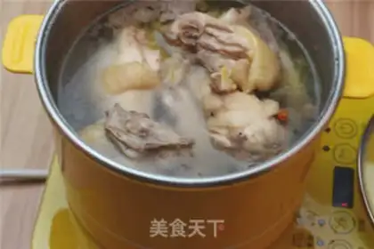 Make Marka mushroom soup step 2