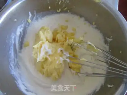 Make French cheese mooncake step 4