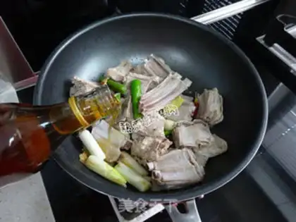 Make Fried eggs step 2