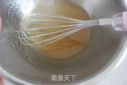 Make Gold and milk, yellow moon cake step 3