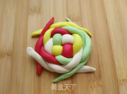 Make Doudou embroidery step 12
