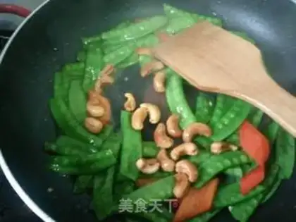 Make Dutch beans for cashew nuts step 4