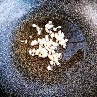 Make Clear the pine mushrooms step 8