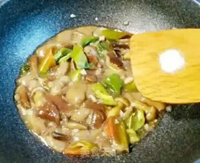Make Clear the pine mushrooms step 13