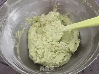 Make Cream-fruit cake step 10
