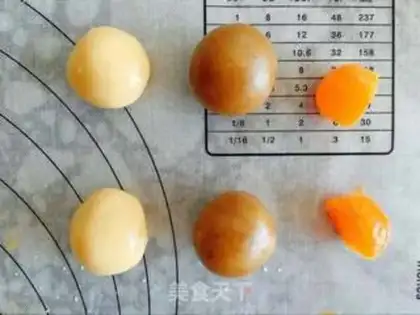 Make A moon cake step 6