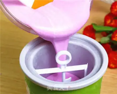 Make Flamingo ice cream step 7