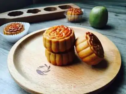 Make A moon cake step 16