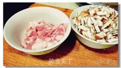 Make Dry-burned yellow fish step 5