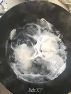 Make Tomato noodles step 1