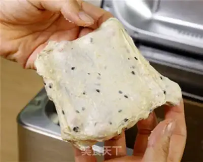 Make Black sesame potato bread step 5