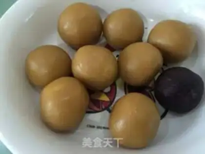 Make Milk moon cake step 4