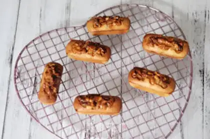 Make Milk tea caramel nut pound cake step 7