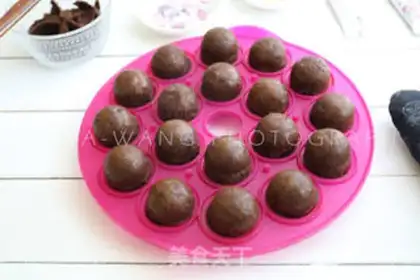 Make Mini chocolate cake step 5