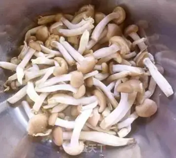 Make The pasta soup step 4