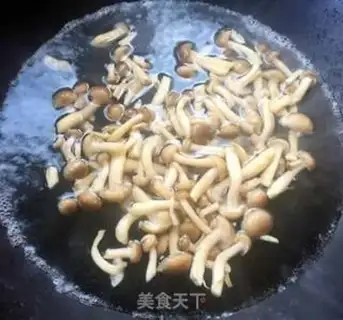 Make The pasta soup step 5