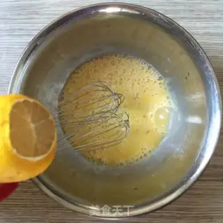 Make Roll the sugar cake step 2
