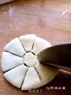 Make Bean and sand petal bread step 5