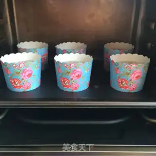 Make Roll the sugar cake step 8