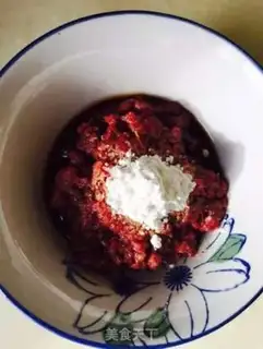 Make Flower toast burger step 2