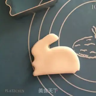 Make Roll the sugar cake step 12