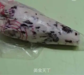 Make A cranberry cheese bag step 5