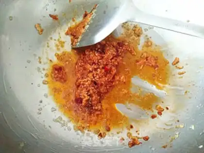 Make Garlic pasta roast eggplant step 5