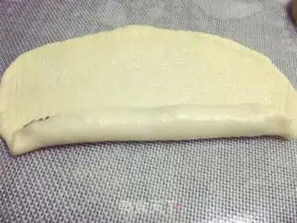 Make A cranberry cheese bag step 8