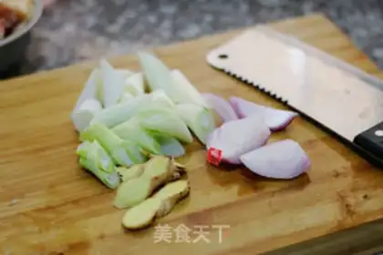 Make Chicken mushrooms step 1