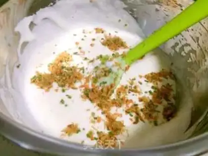 Make Onion ginseng cake step 4