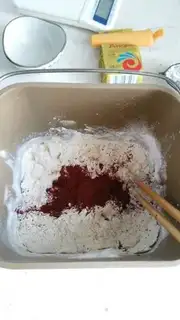 Make Red rose bread step 3