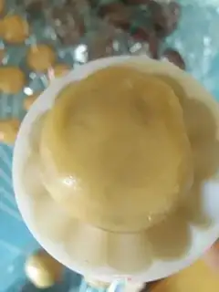Make Red bean saline moon cake step 5