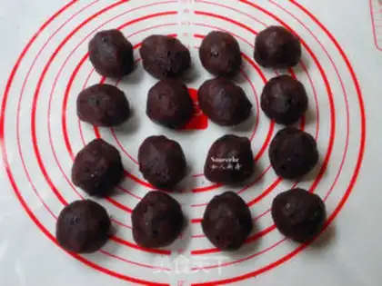 Make A wide chestnut saloon step 11