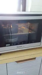 Make The yellow chicken squeezes bread step 9
