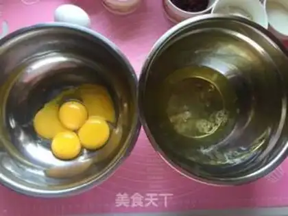 Make Plum rolls step 1