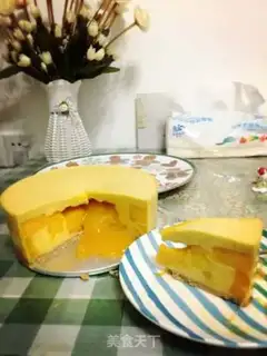 Make Mango heart cake step 11