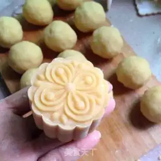 Make Lian Yuen Yuen step 12